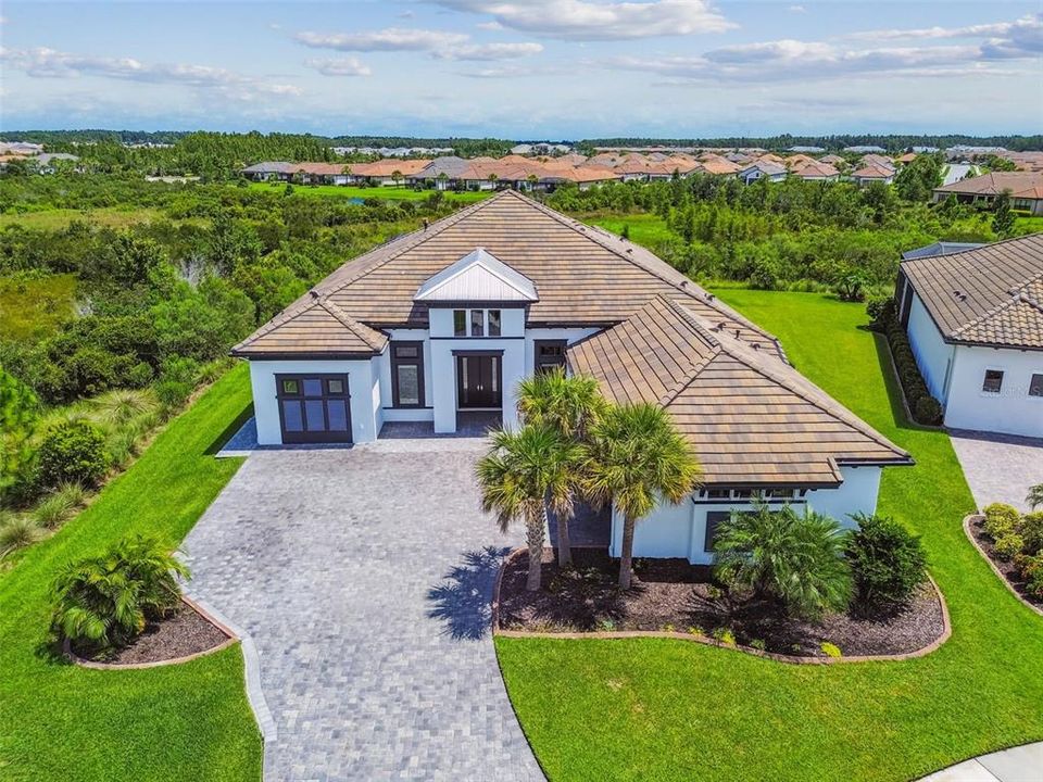 En Venta: $1,650,000 (3 camas, 3 baños, 3690 Pies cuadrados)