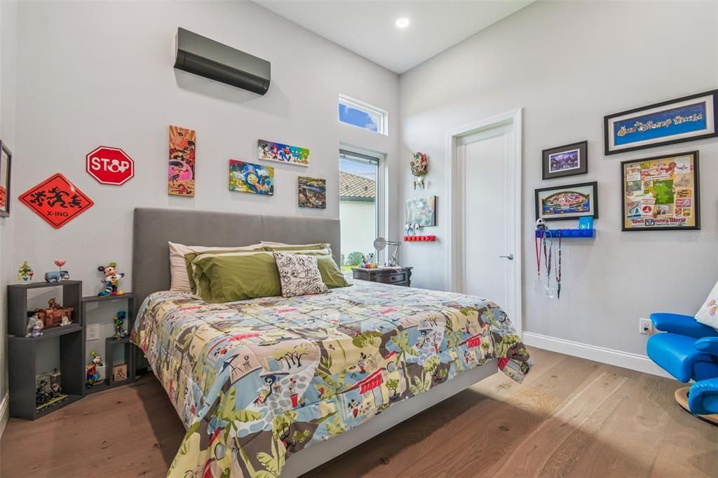 En Venta: $1,650,000 (3 camas, 3 baños, 3690 Pies cuadrados)