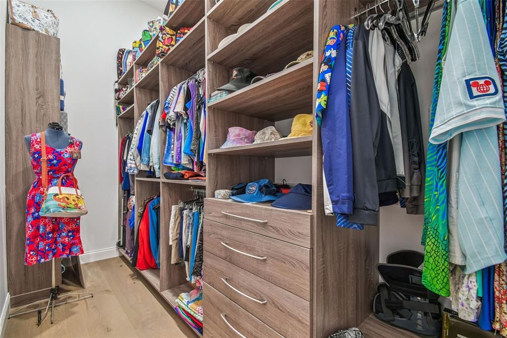 En Venta: $1,650,000 (3 camas, 3 baños, 3690 Pies cuadrados)