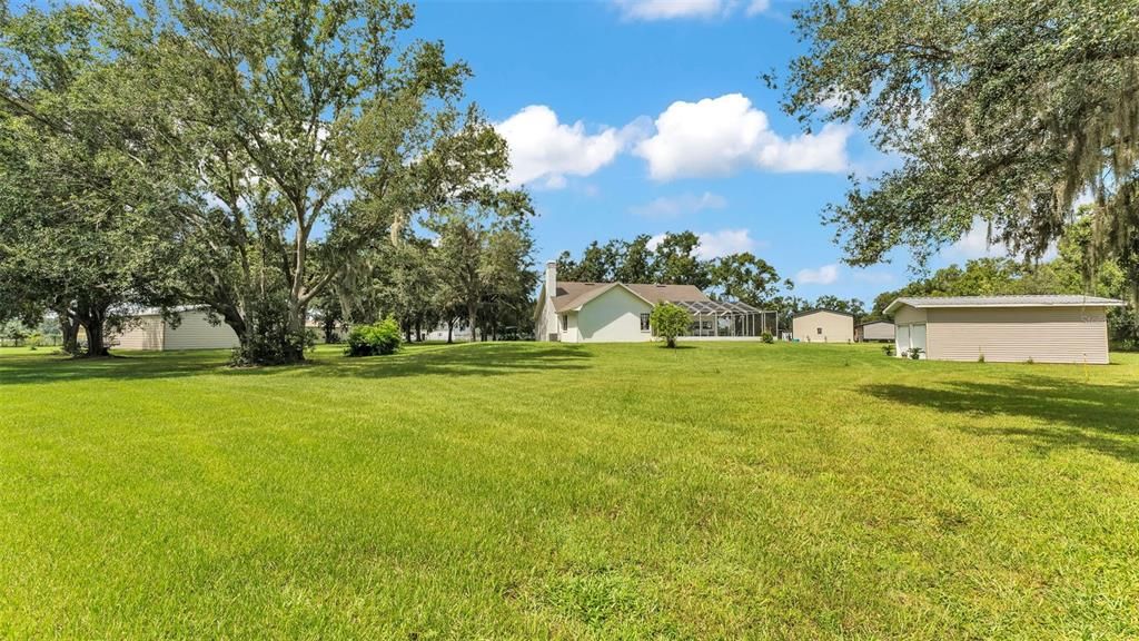 For Sale: $699,000 (3 beds, 2 baths, 2288 Square Feet)