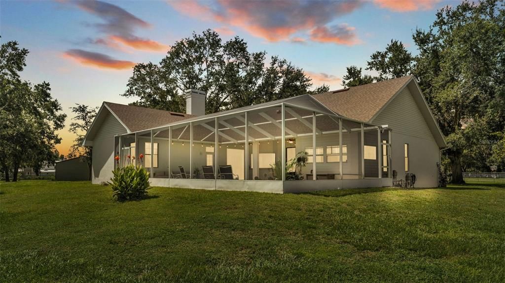 For Sale: $699,000 (3 beds, 2 baths, 2288 Square Feet)