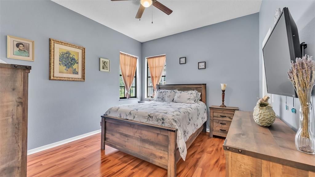 For Sale: $699,000 (3 beds, 2 baths, 2288 Square Feet)