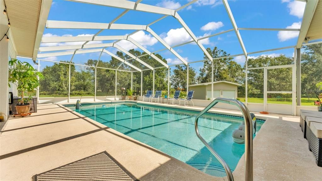 For Sale: $699,000 (3 beds, 2 baths, 2288 Square Feet)