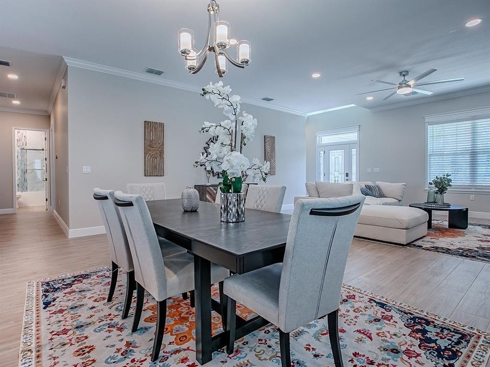 En Venta: $515,000 (3 camas, 2 baños, 2025 Pies cuadrados)