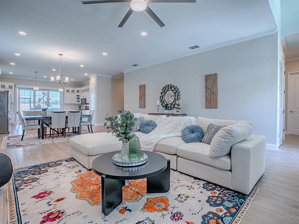 En Venta: $515,000 (3 camas, 2 baños, 2025 Pies cuadrados)