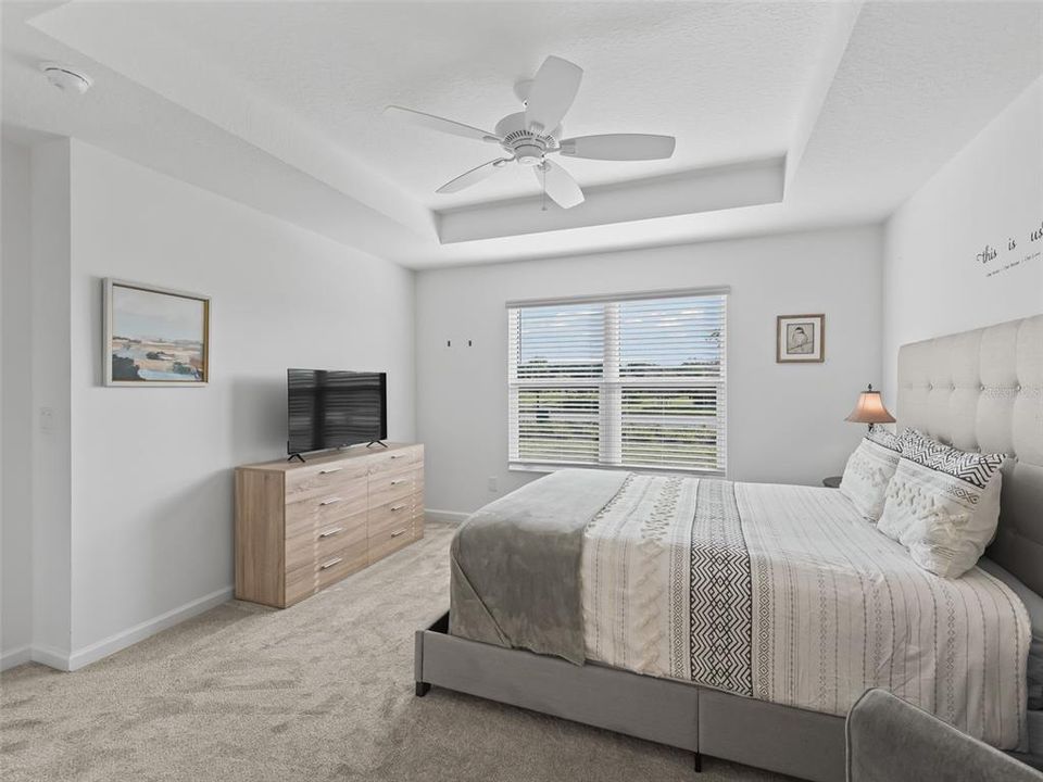 For Sale: $349,900 (3 beds, 2 baths, 1479 Square Feet)