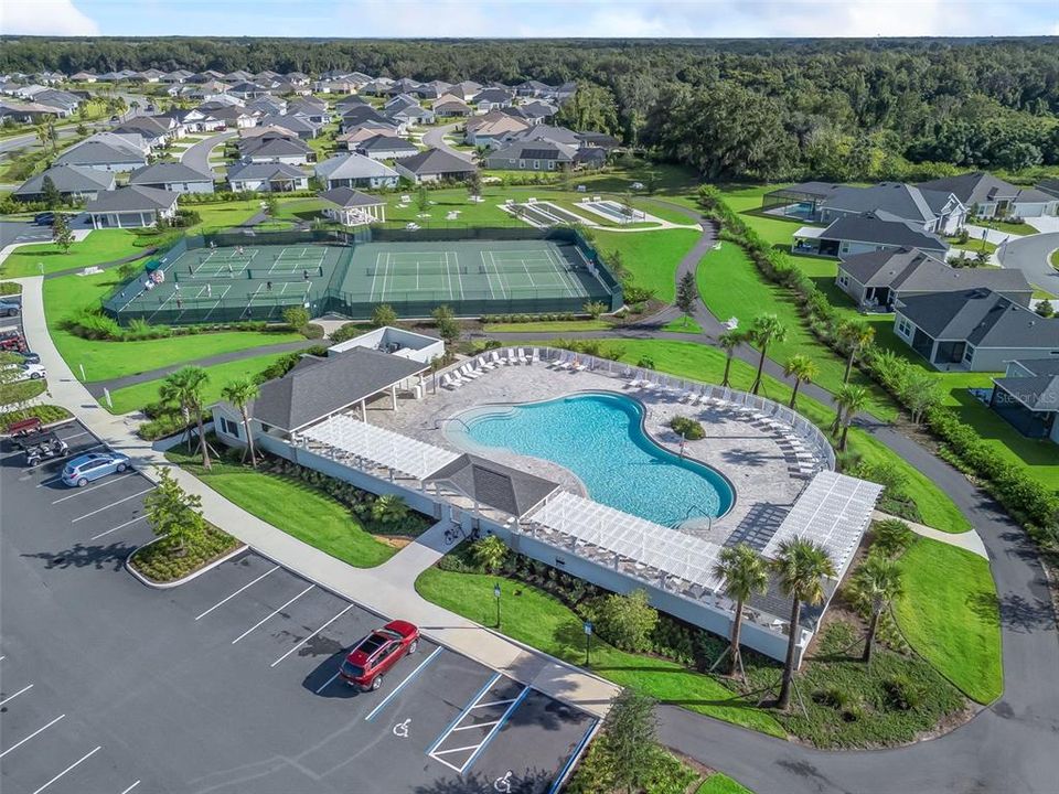 For Sale: $349,900 (3 beds, 2 baths, 1479 Square Feet)