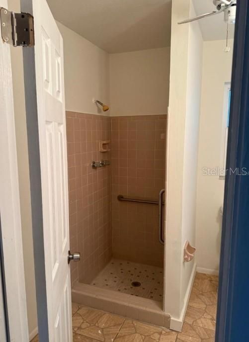 For Rent: $1,875 (2 beds, 2 baths, 1230 Square Feet)