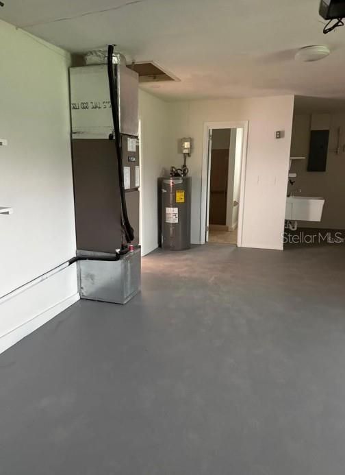 For Rent: $1,875 (2 beds, 2 baths, 1230 Square Feet)