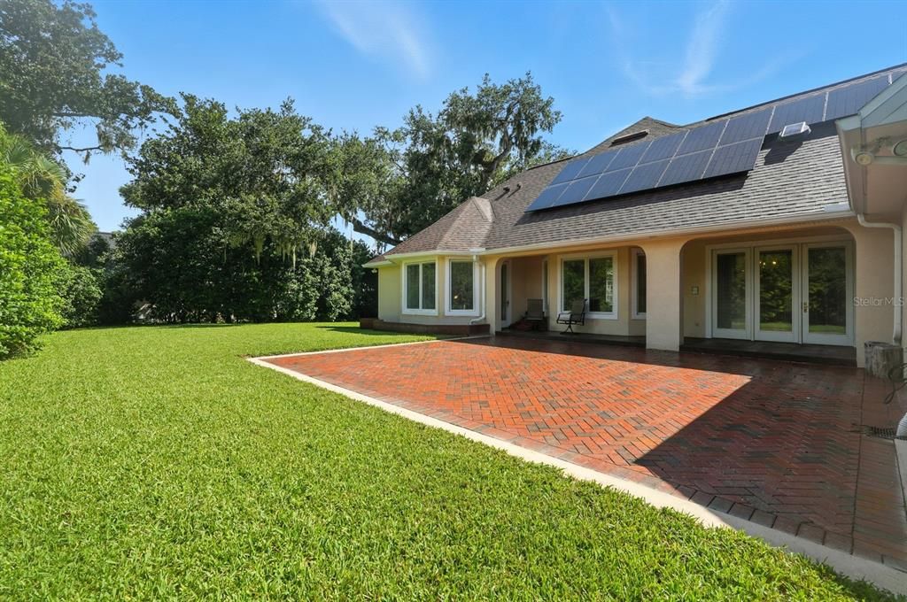 Под контрактом: $674,900 (4 спален, 4 ванн, 3824 Квадратных фут)