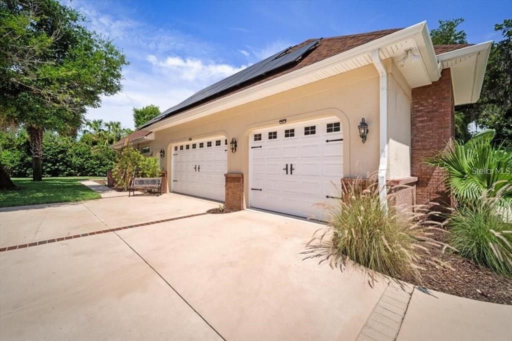 Под контрактом: $674,900 (4 спален, 4 ванн, 3824 Квадратных фут)