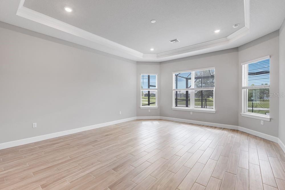 На продажу: $1,604,216 (3 спален, 3 ванн, 3145 Квадратных фут)