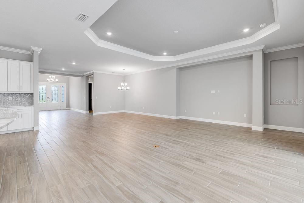 На продажу: $1,604,216 (3 спален, 3 ванн, 3145 Квадратных фут)