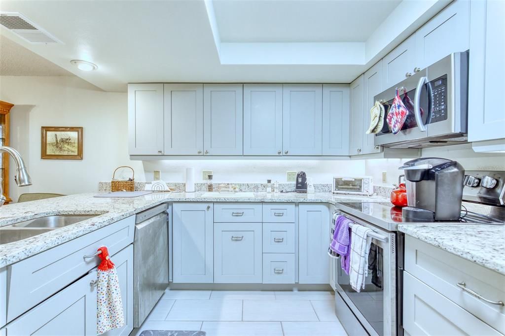 En Venta: $260,000 (2 camas, 2 baños, 2045 Pies cuadrados)