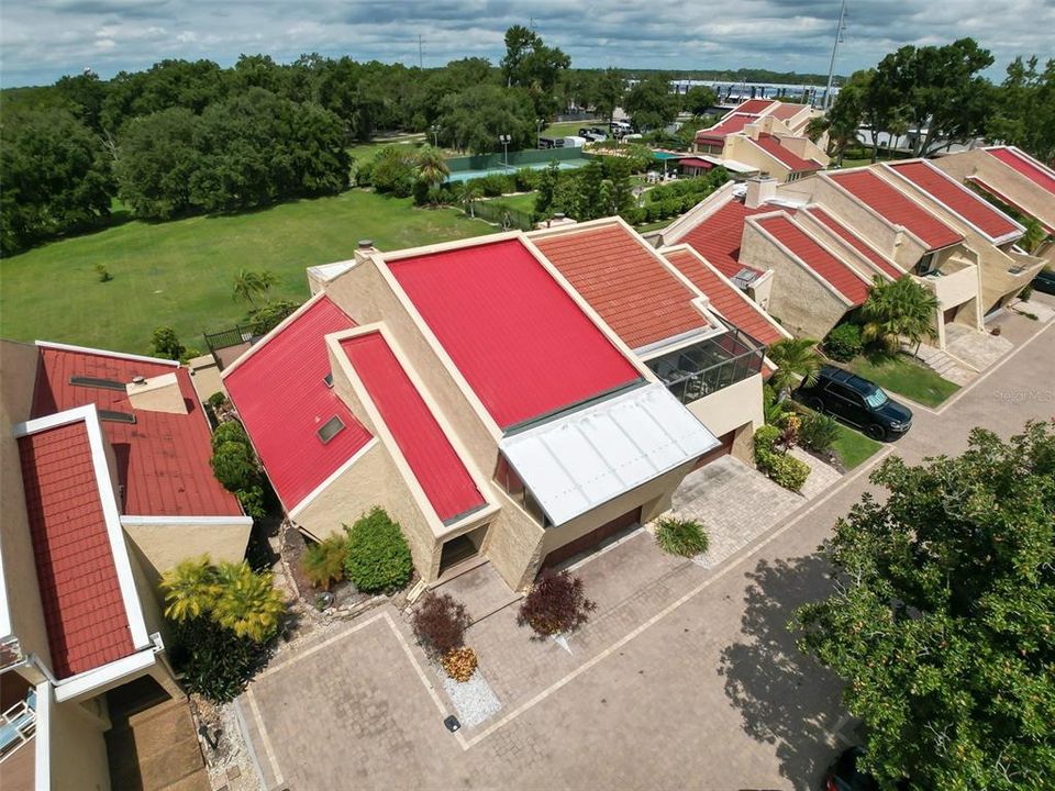 En Venta: $260,000 (2 camas, 2 baños, 2045 Pies cuadrados)