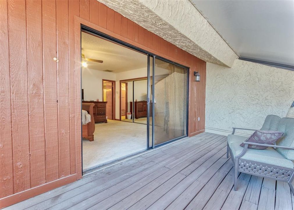 En Venta: $260,000 (2 camas, 2 baños, 2045 Pies cuadrados)