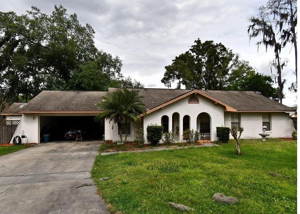 Vendido Recientemente: $342,000 (3 camas, 2 baños, 1400 Pies cuadrados)