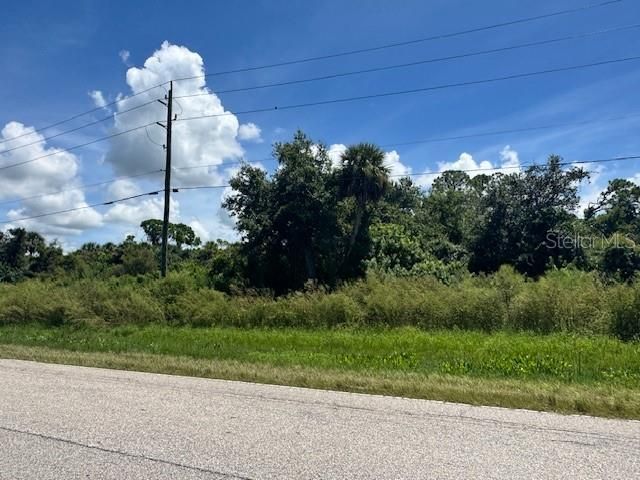 На продажу: $16,000 (0.23 acres)