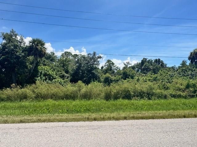 На продажу: $16,000 (0.23 acres)