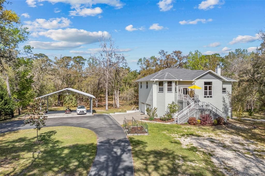 For Sale: $675,000 (3 beds, 2 baths, 2980 Square Feet)