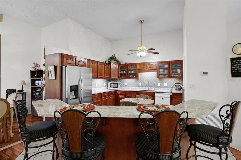 For Sale: $675,000 (3 beds, 2 baths, 2980 Square Feet)