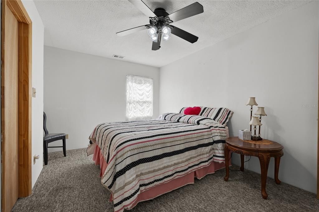 For Sale: $675,000 (3 beds, 2 baths, 2980 Square Feet)