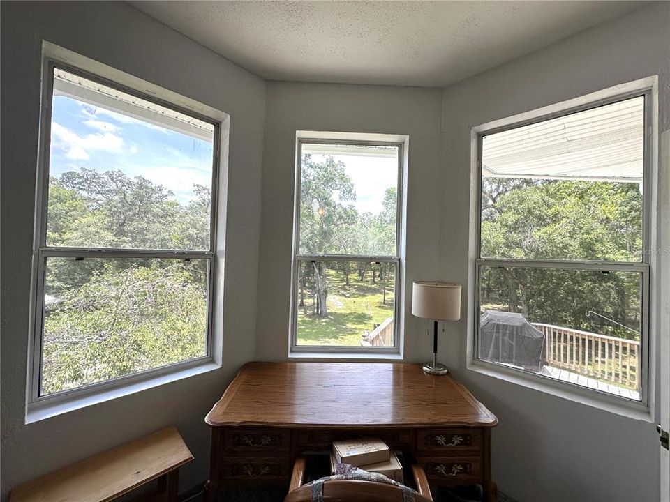 For Sale: $675,000 (3 beds, 2 baths, 2980 Square Feet)