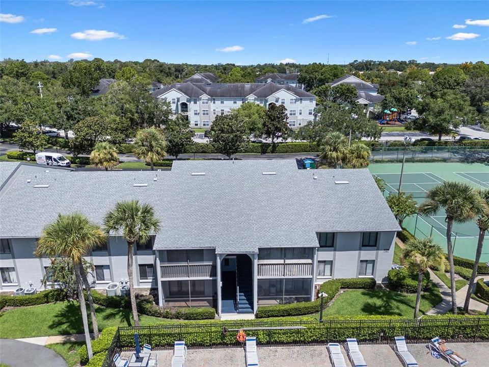 For Sale: $159,900 (2 beds, 2 baths, 1025 Square Feet)