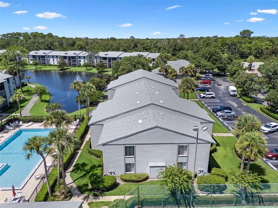 For Sale: $159,900 (2 beds, 2 baths, 1025 Square Feet)