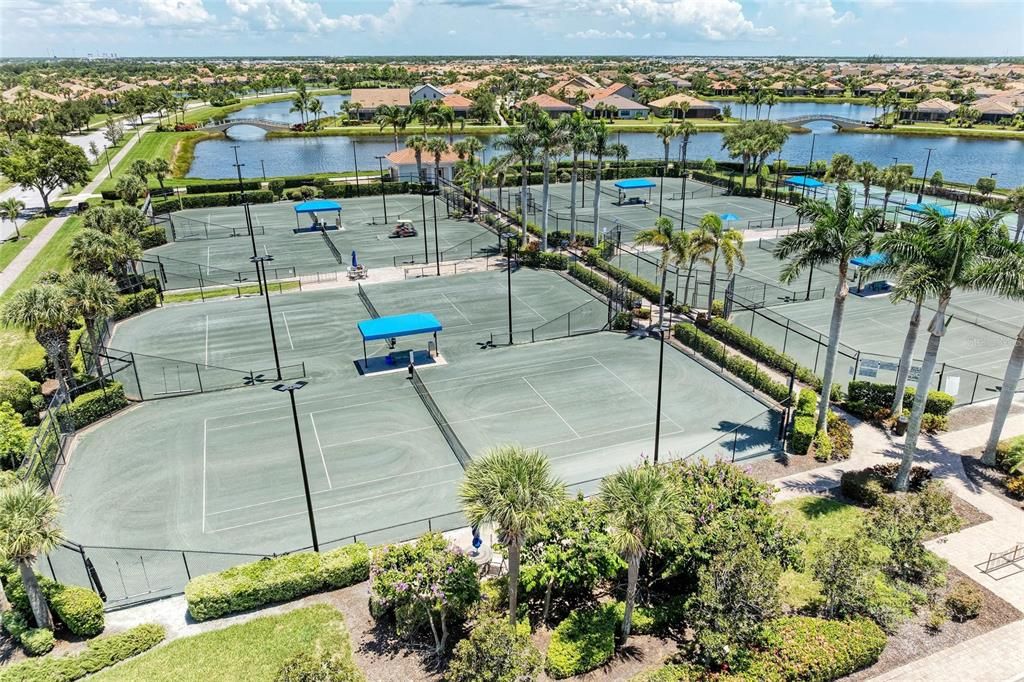 Active With Contract: $335,000 (2 beds, 2 baths, 1437 Square Feet)