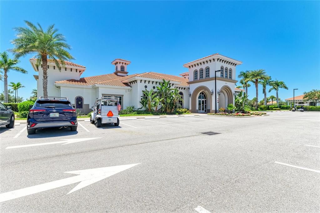 Active With Contract: $335,000 (2 beds, 2 baths, 1437 Square Feet)