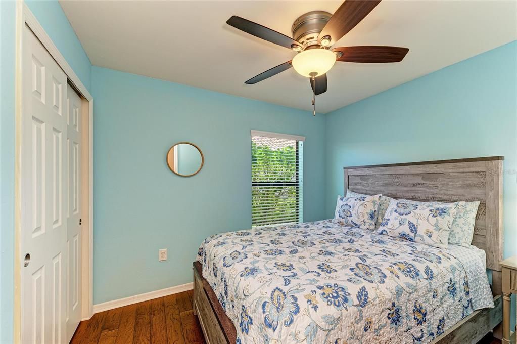 Active With Contract: $335,000 (2 beds, 2 baths, 1437 Square Feet)