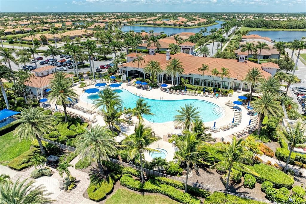 Active With Contract: $335,000 (2 beds, 2 baths, 1437 Square Feet)