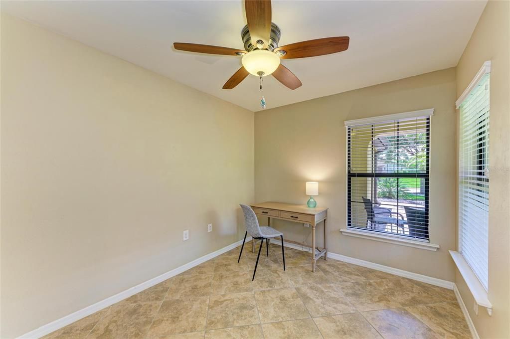Active With Contract: $335,000 (2 beds, 2 baths, 1437 Square Feet)