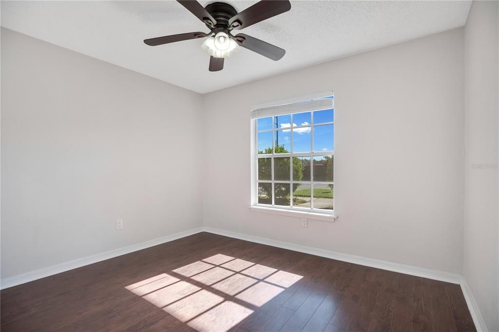 En Venta: $224,900 (2 camas, 1 baños, 875 Pies cuadrados)