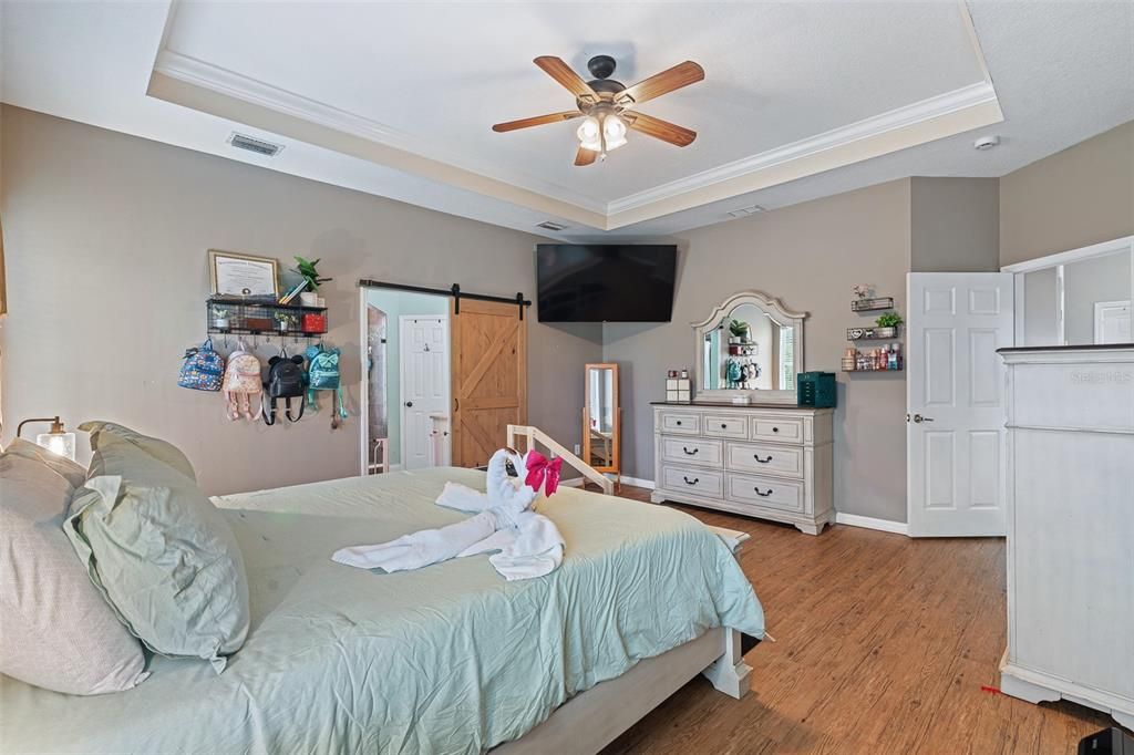 For Sale: $638,000 (3 beds, 2 baths, 2101 Square Feet)