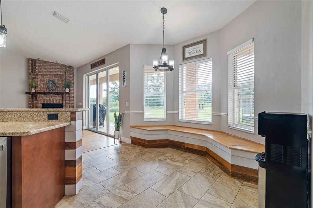 For Sale: $638,000 (3 beds, 2 baths, 2101 Square Feet)