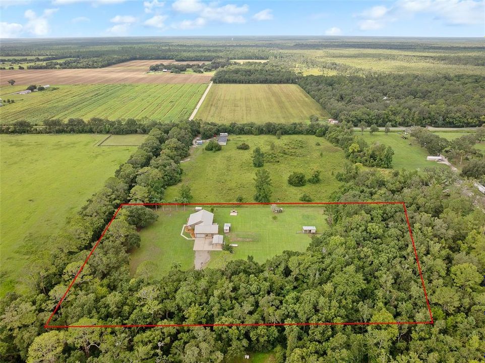 For Sale: $638,000 (3 beds, 2 baths, 2101 Square Feet)