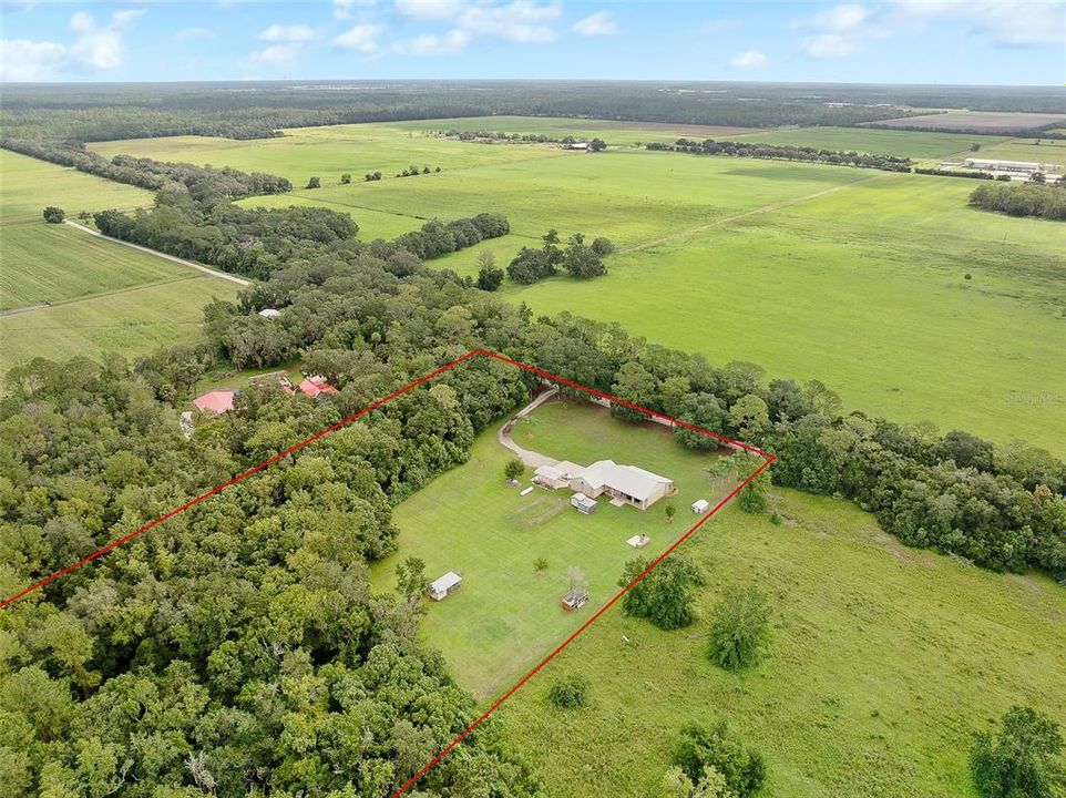 For Sale: $638,000 (3 beds, 2 baths, 2101 Square Feet)