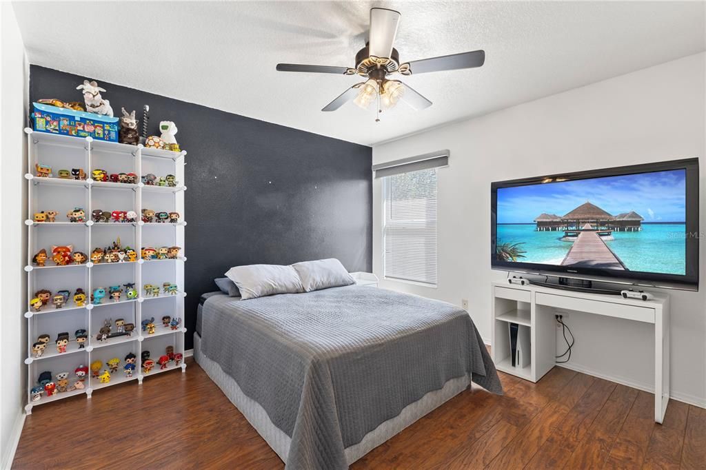 For Sale: $455,000 (4 beds, 2 baths, 1874 Square Feet)