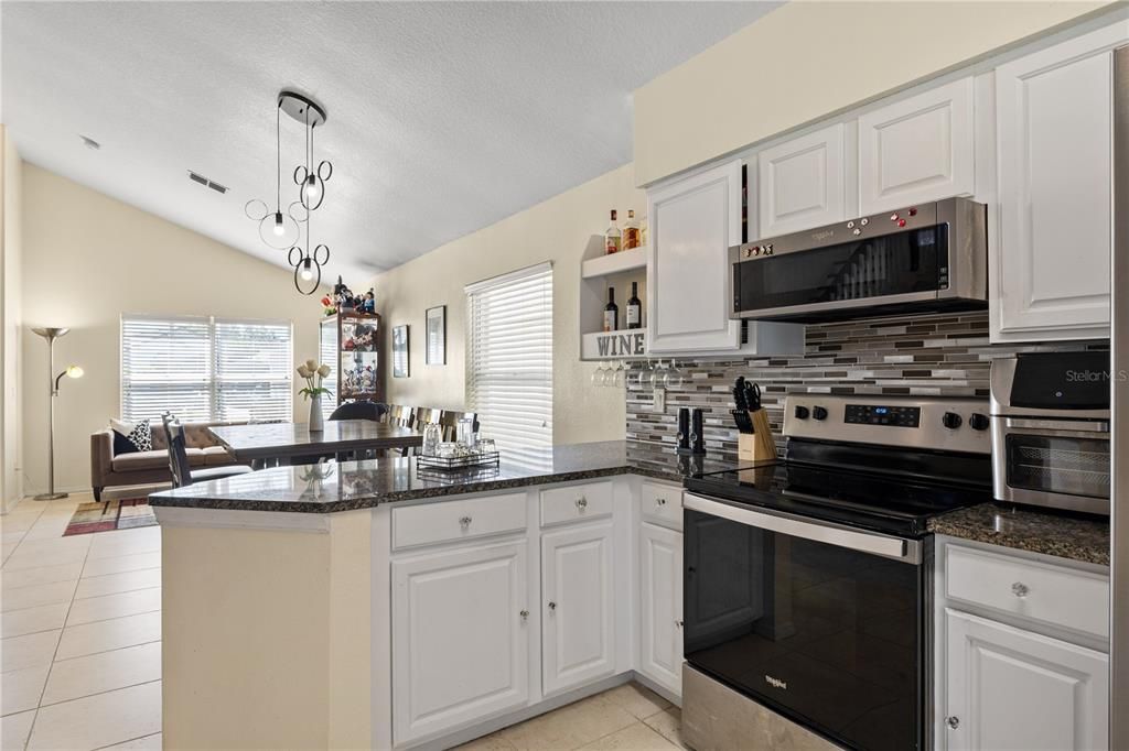 For Sale: $455,000 (4 beds, 2 baths, 1874 Square Feet)