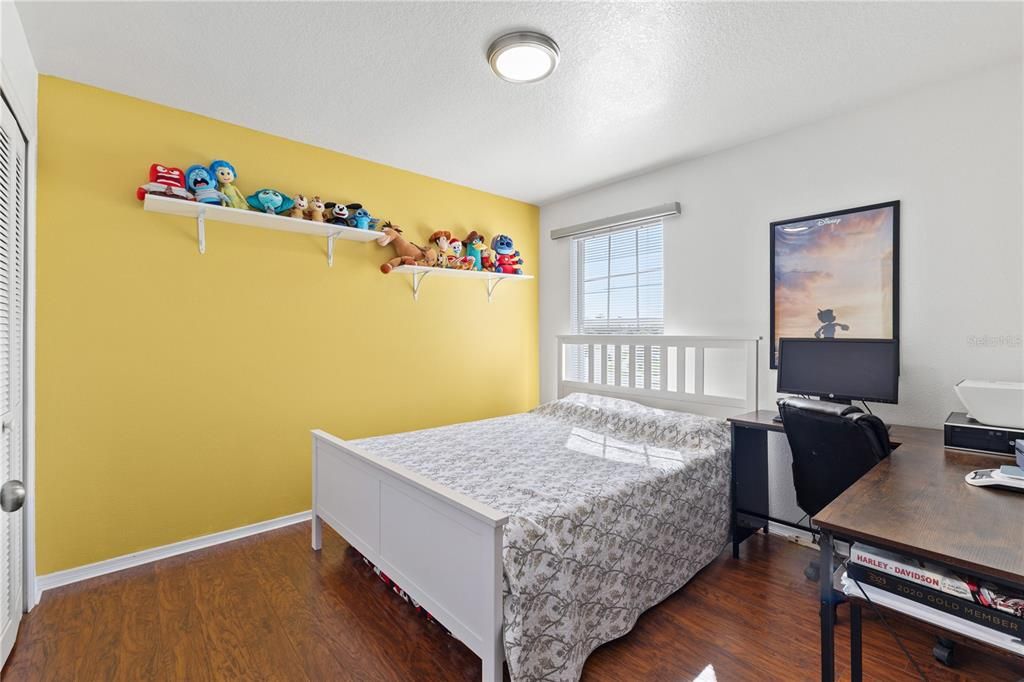 For Sale: $455,000 (4 beds, 2 baths, 1874 Square Feet)