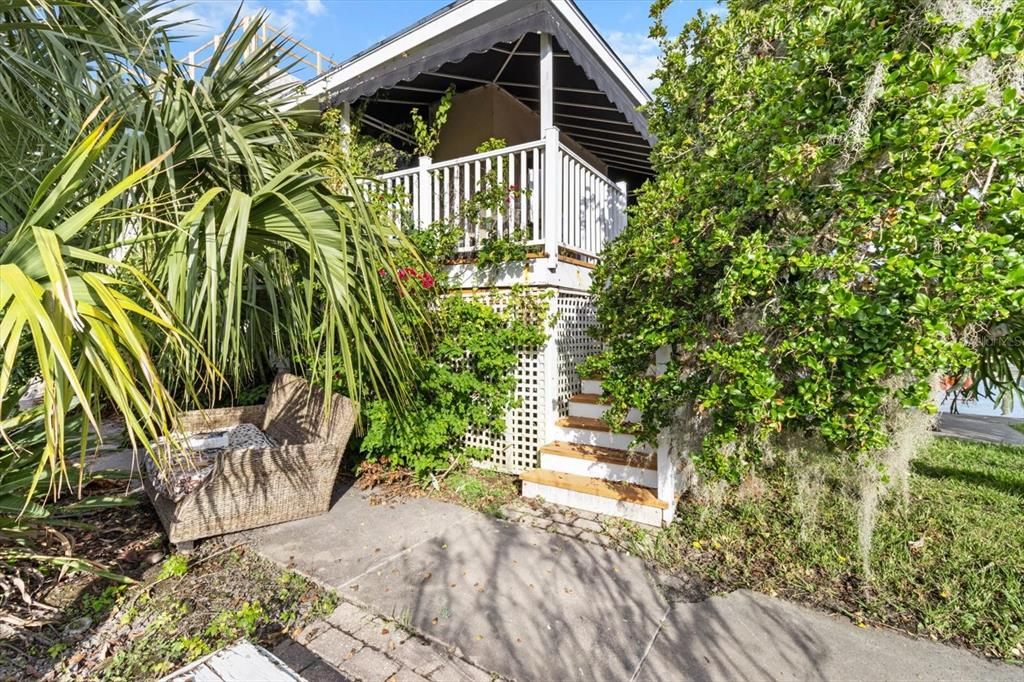 待售: $3,000,000 (3 贝兹, 3 浴室, 1461 平方英尺)