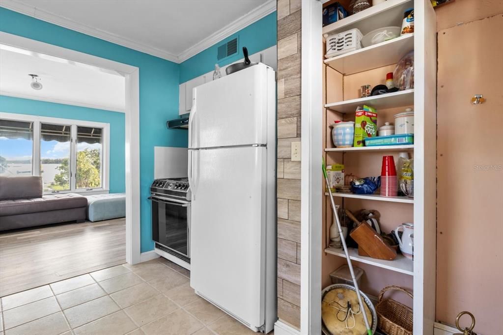 待售: $3,000,000 (3 贝兹, 3 浴室, 1461 平方英尺)