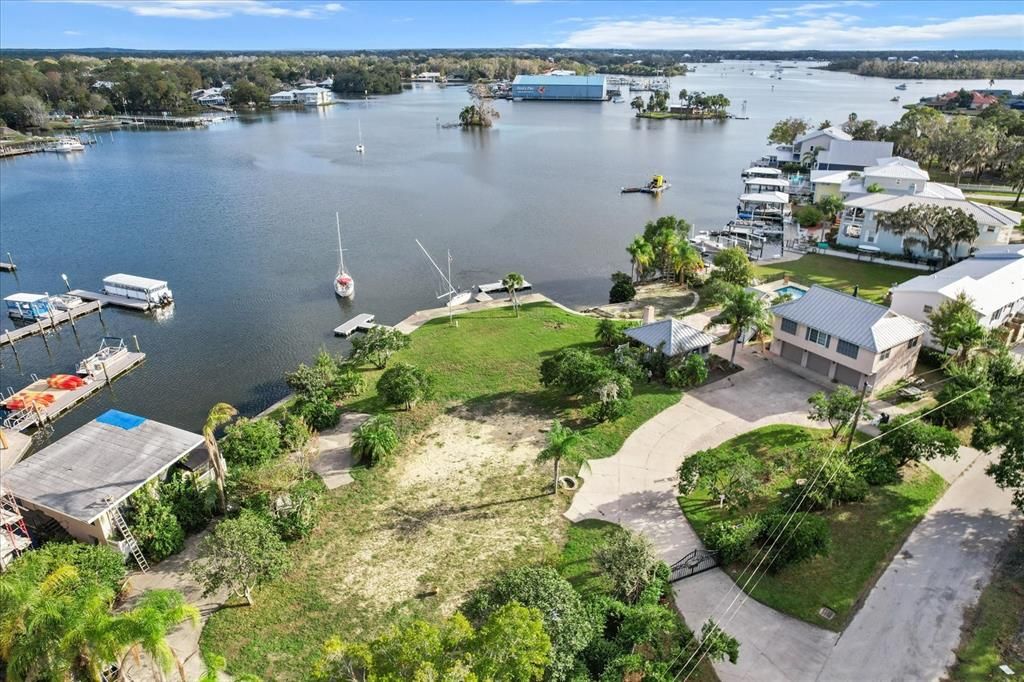 待售: $3,000,000 (3 贝兹, 3 浴室, 1461 平方英尺)