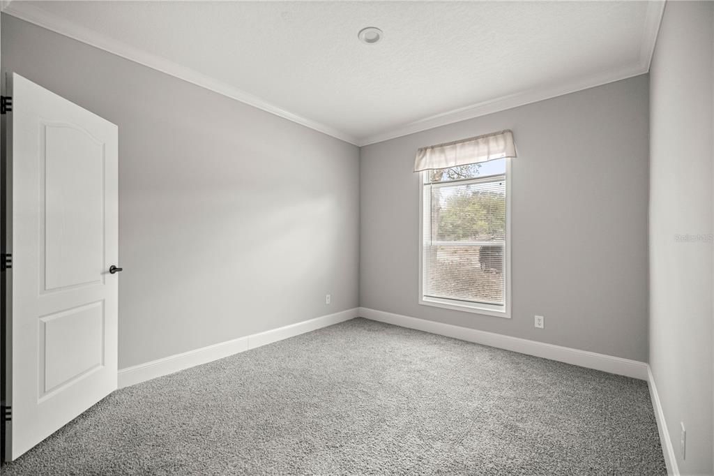 Active With Contract: $250,000 (4 beds, 2 baths, 2136 Square Feet)