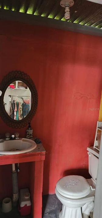 For Sale: $160,000 (0 beds, 0 baths, 879 Square Feet)