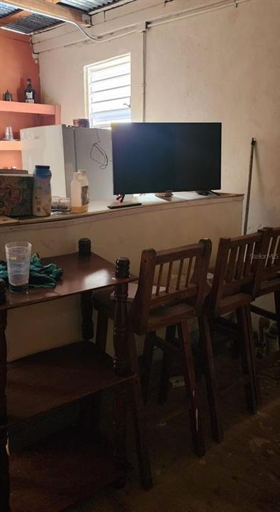 For Sale: $160,000 (0 beds, 0 baths, 879 Square Feet)