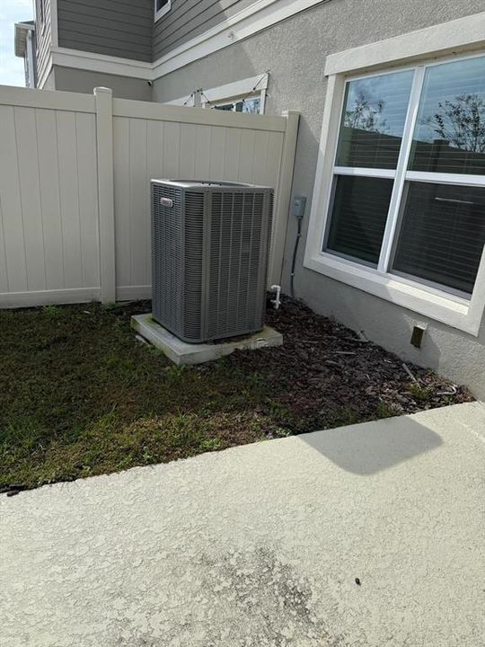 最近租的: $2,300 (3 贝兹, 2 浴室, 1464 平方英尺)