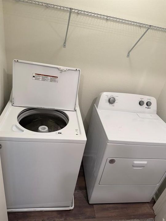 最近租的: $2,300 (3 贝兹, 2 浴室, 1464 平方英尺)